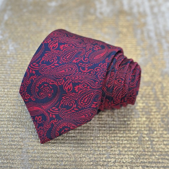 CHAPS Men's Navy Blue & Red Paisley Silk Necktie NWT | Office Business Career - Picture 1 of 14